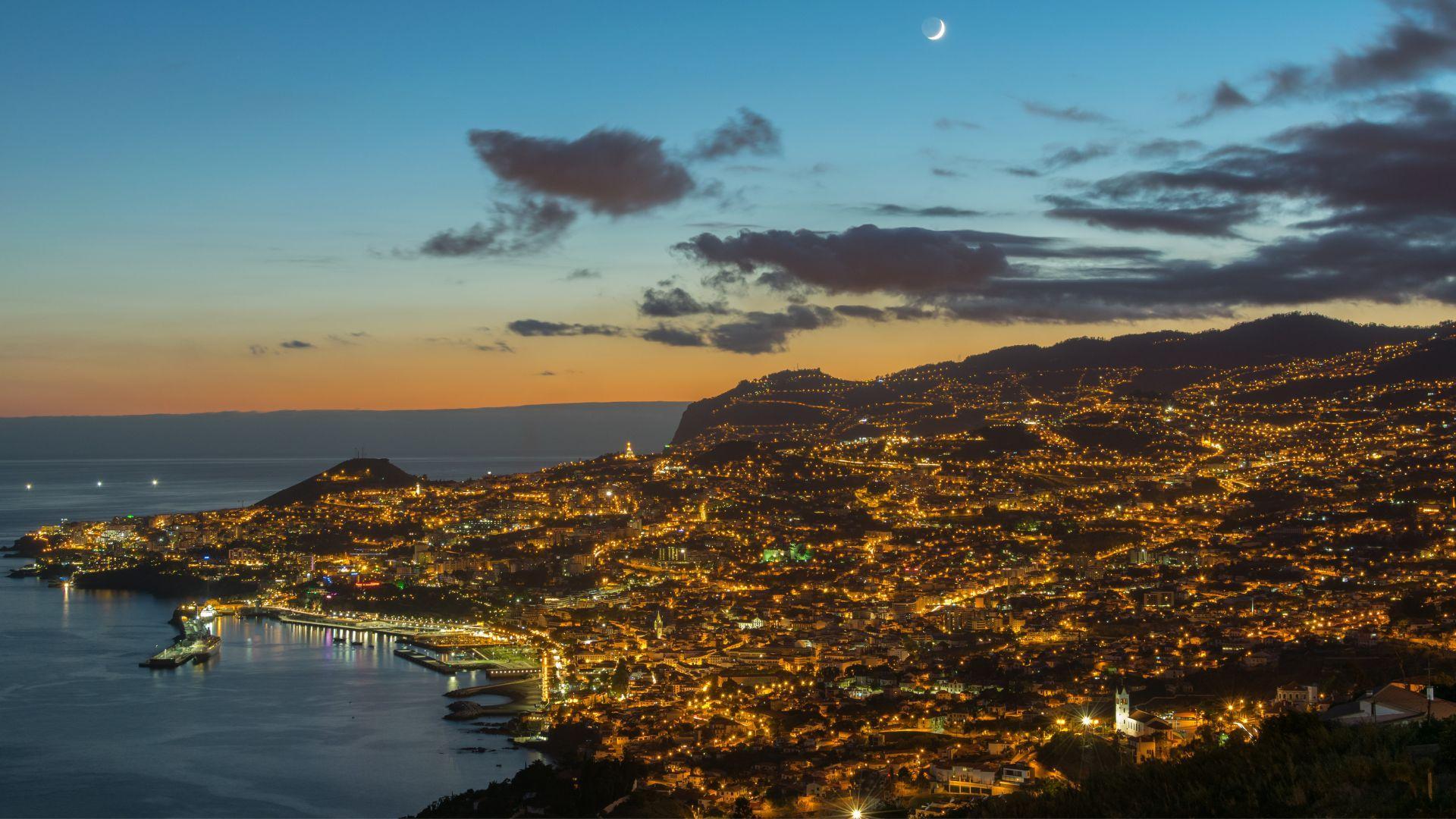 laptopmockup_sliderdy